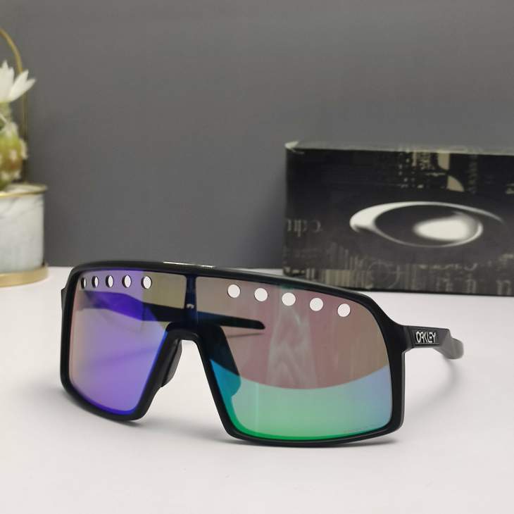 Picture of Oakley Sunglasses _SKUfw66124107fw